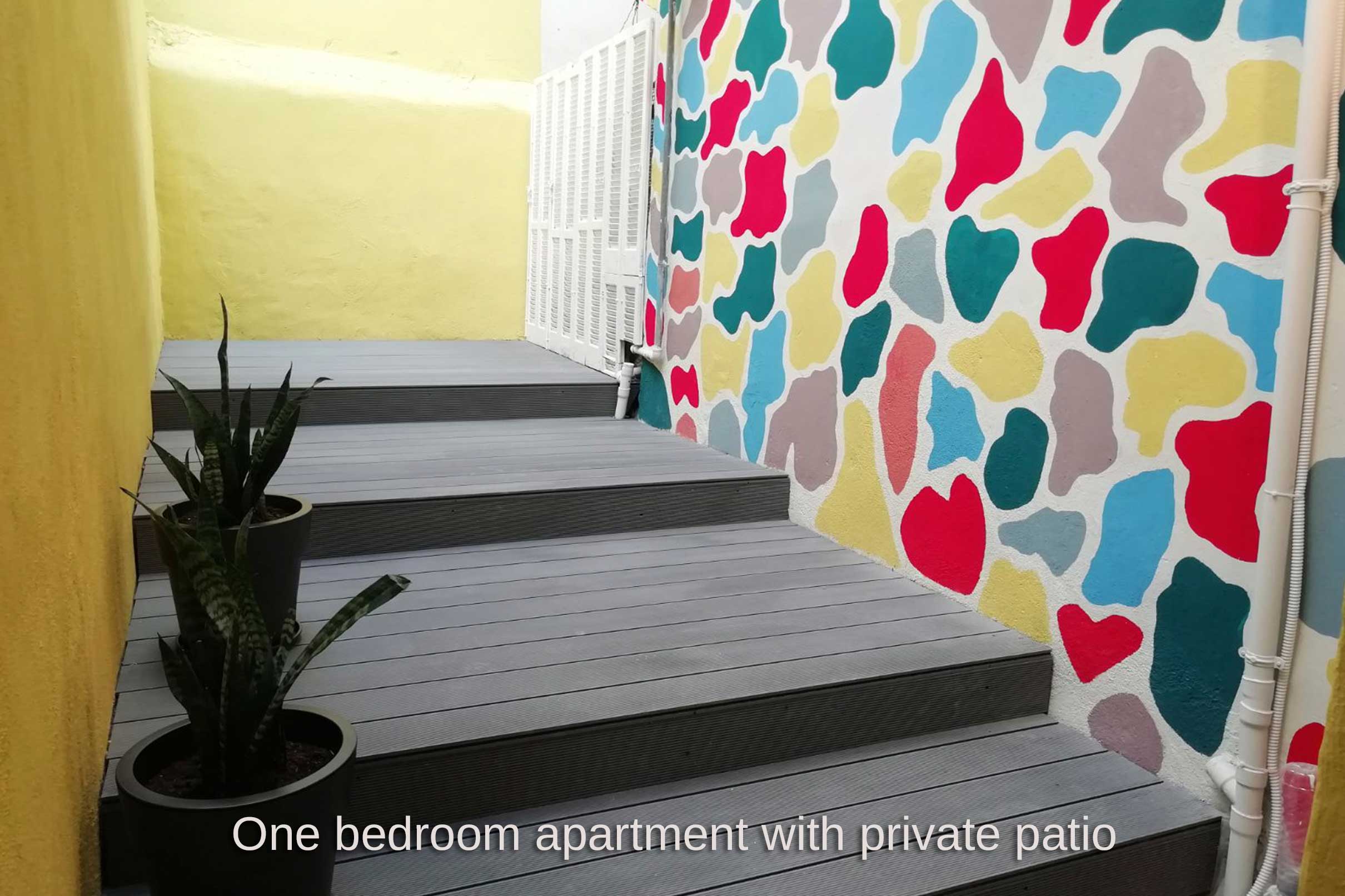 one-bedroom-apartment-with-private-patio_